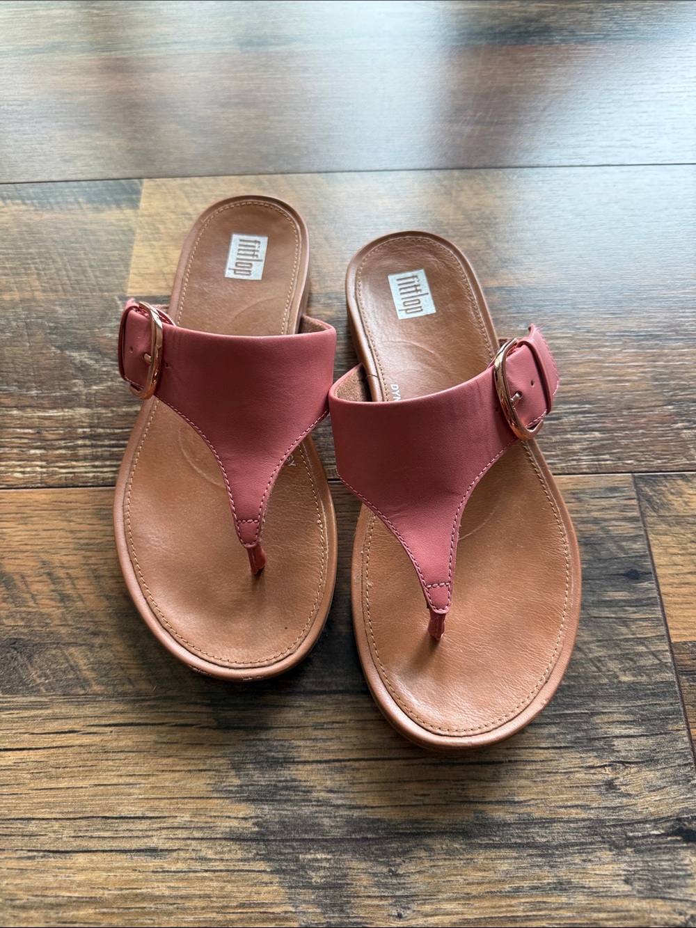 FitFlop Rose Leather Thong Sandals with Buckle
